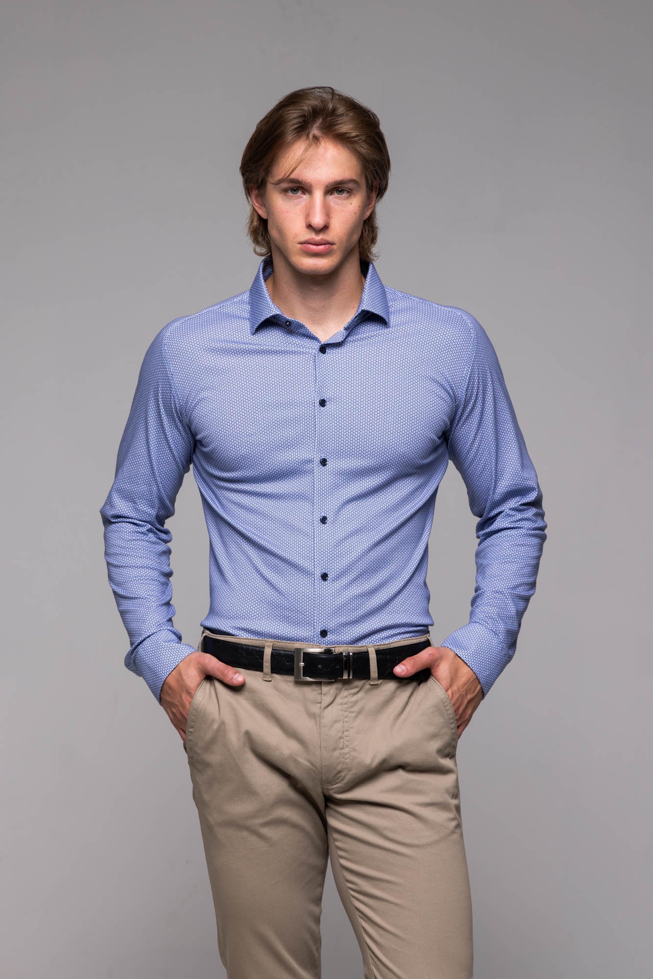 Bielomodrá strečová Extra Slim Fit košeľa so vzorom