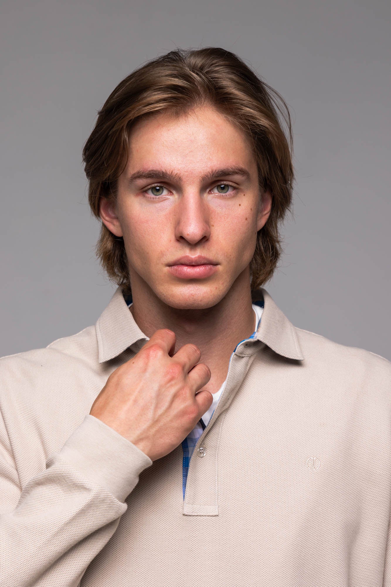 Béžová polokošeľa s dlhým rukávom