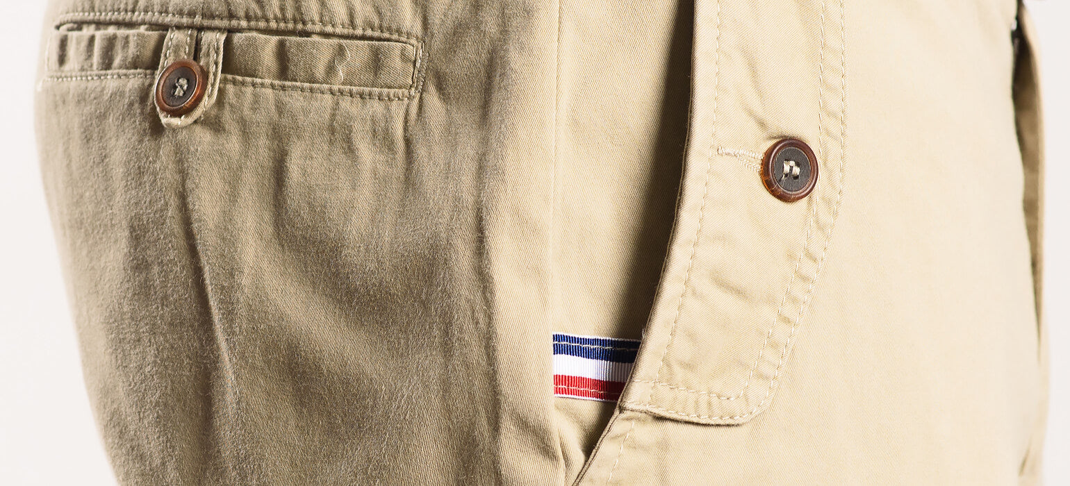 Béžové bavlnené krátke nohavice