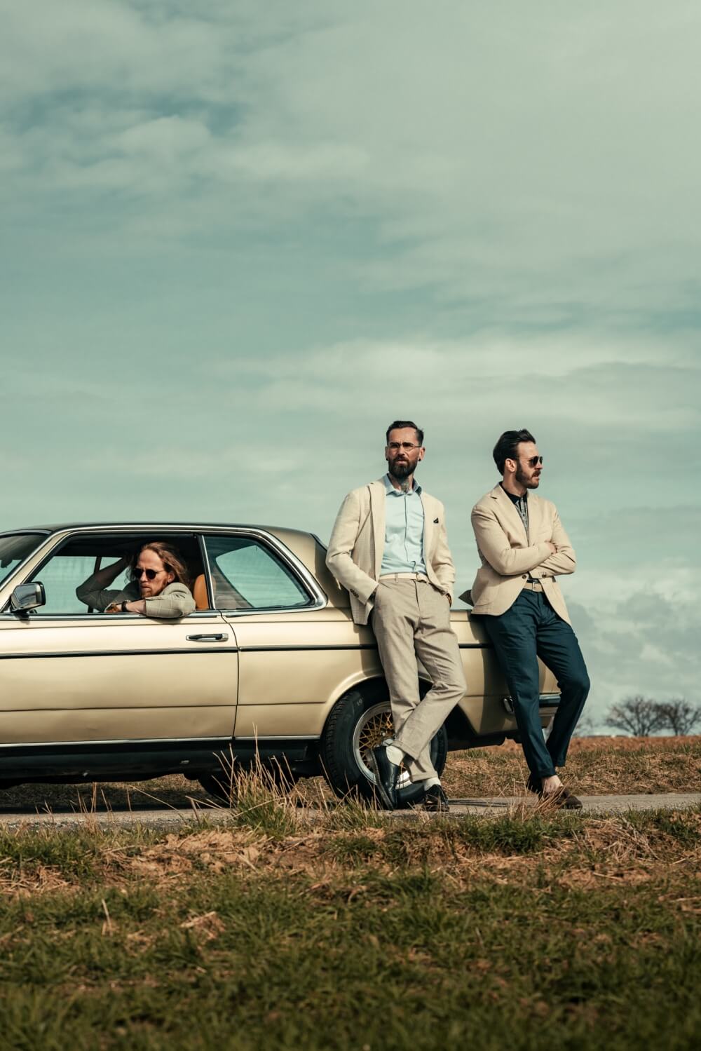 Bledomodrá strečová Extra Slim Fit košeľa s krátkym rukávom