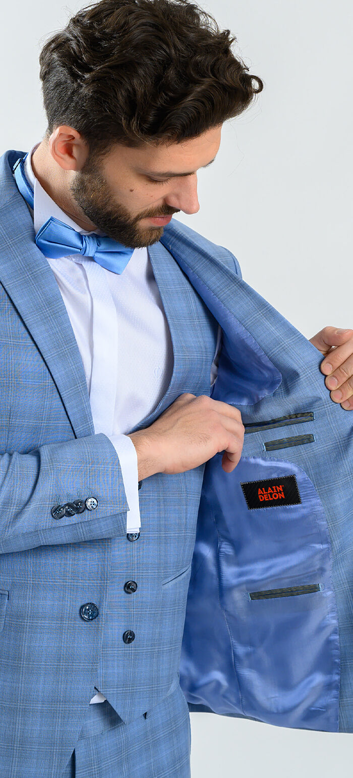 Bledomodrý károvaný svadobný Slim Fit oblek s vestou