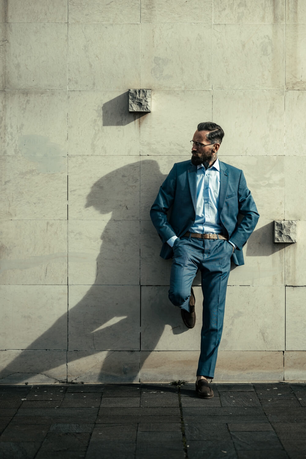 Bledomodrý Slim Fit oblek