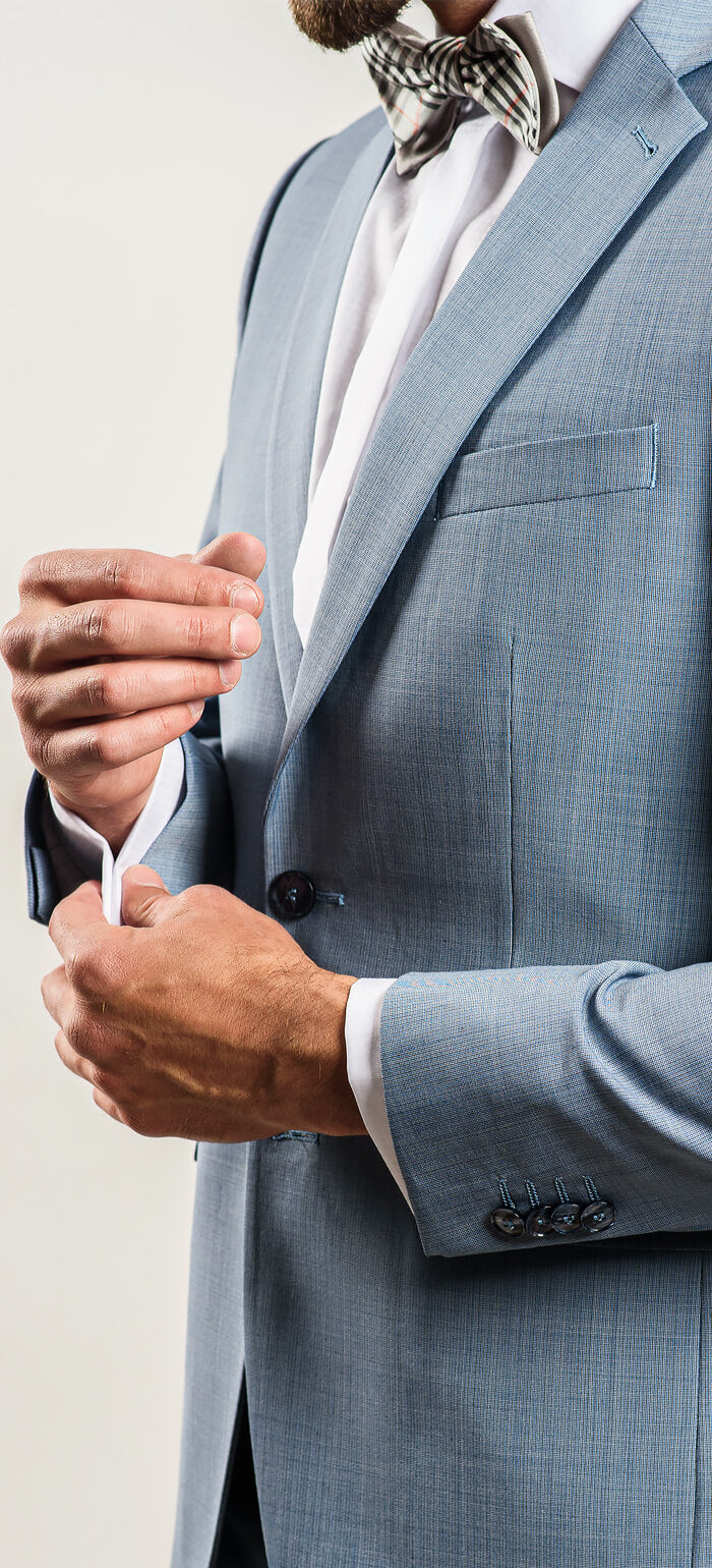 Bledomodrý svadobný Slim Fit oblek