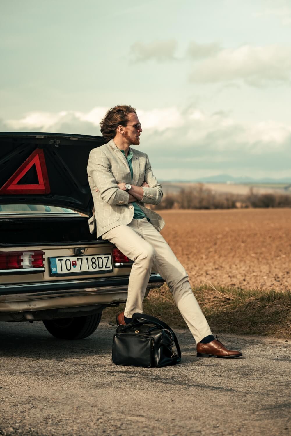 Bledozelené kárované sako