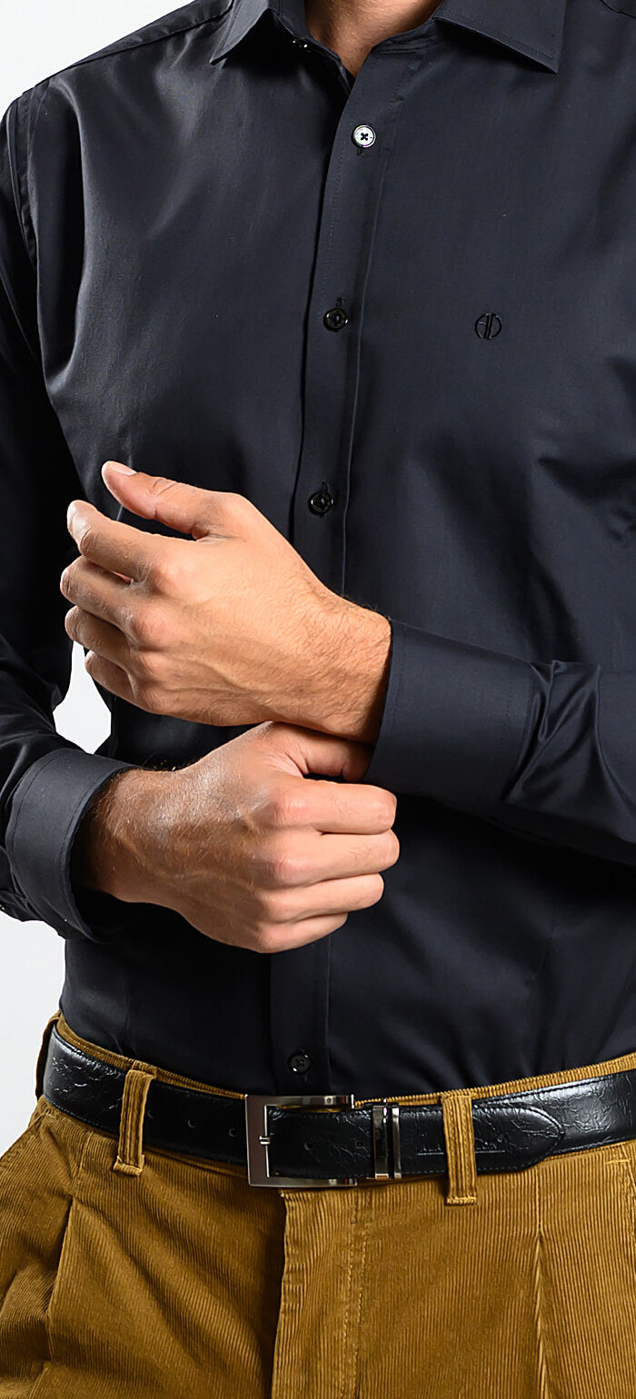 Čierna Extra Slim Fit košeľa