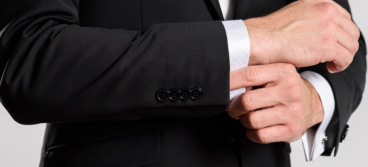 Čierny Slim Fit oblek