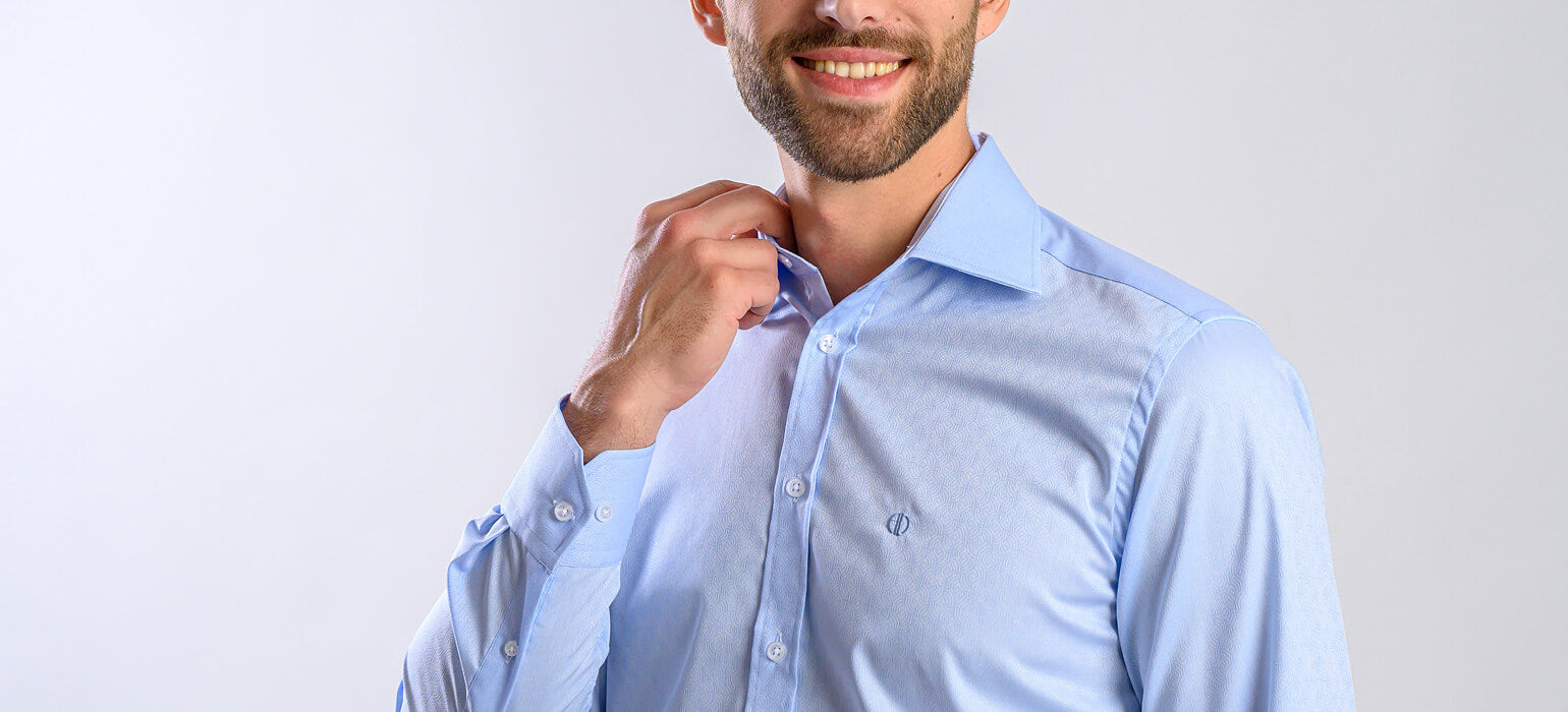 Modrá Extra Slim Fit košeľa s jemným vzorom