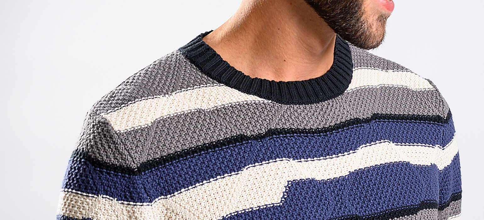 Prúžkovaný bavlnený pulóver