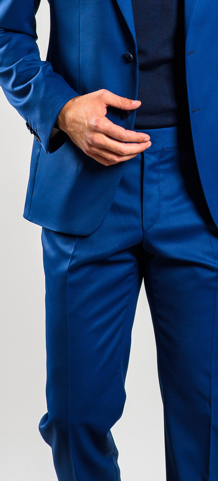 Slim Fit oblek kráľovskej modrej farby XL