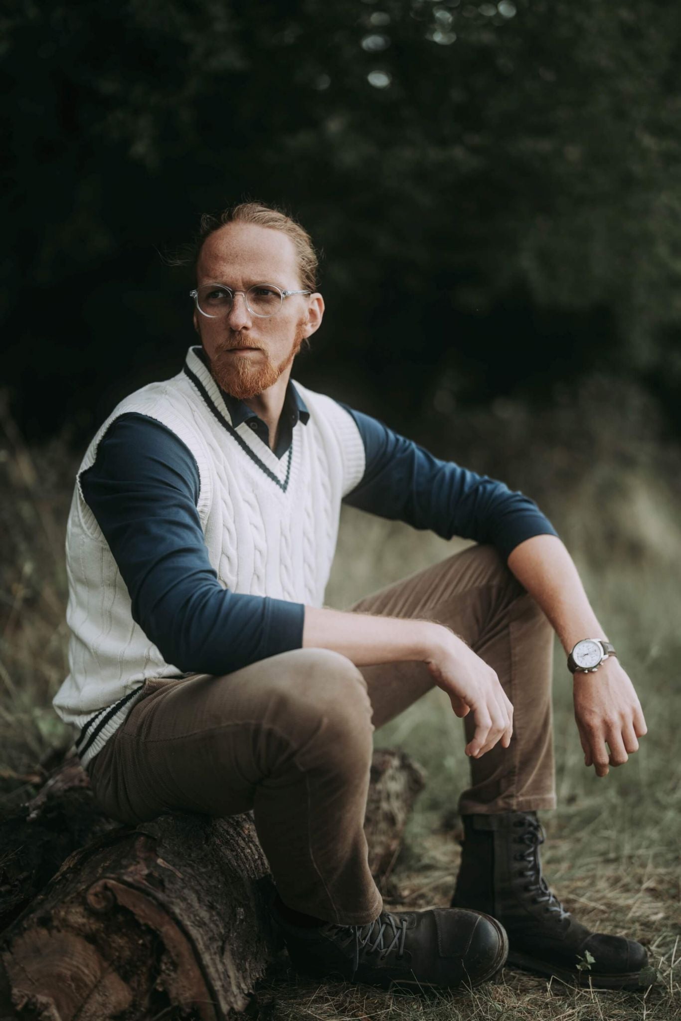 Smotanová pletená vesta