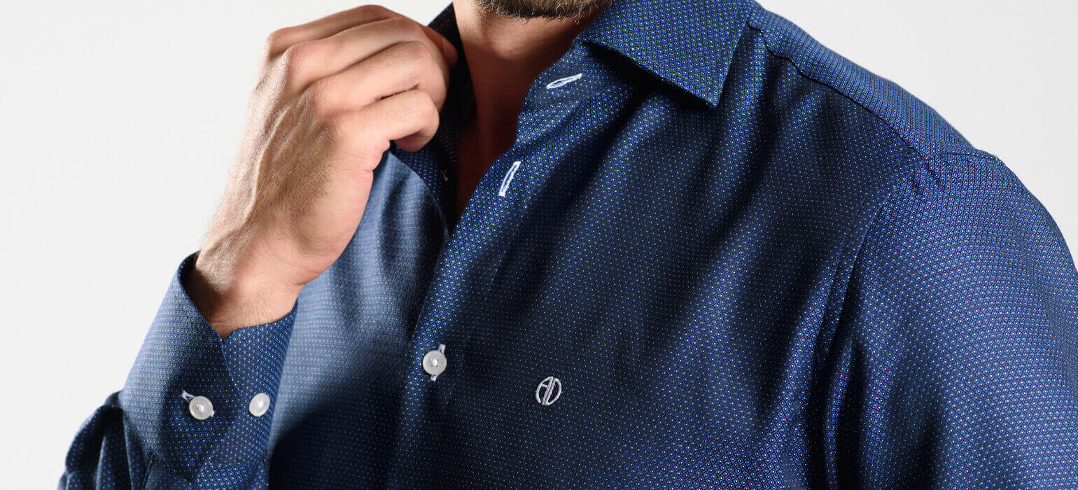 Tmavomodrá Extra Slim Fit košeľa