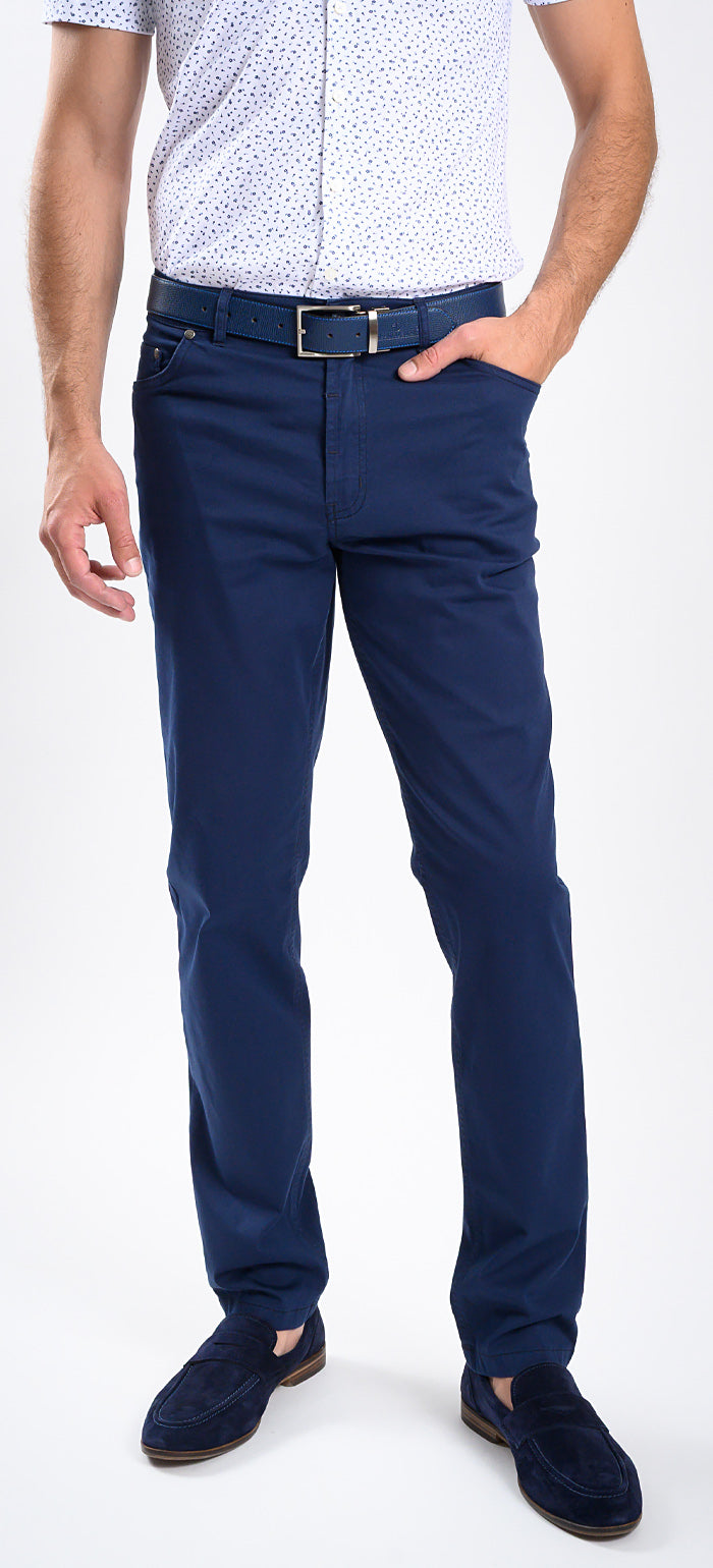 Tmavomodré džínsy