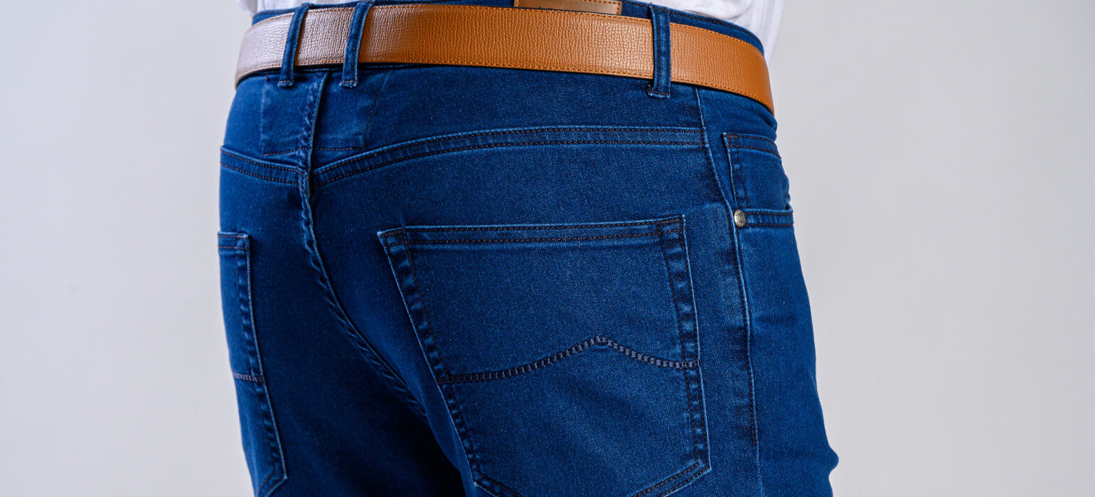 Tmavomodré džínsy