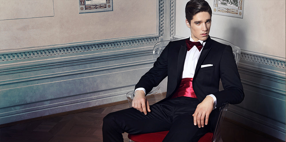 REINVENT THE CREATIVE BLACK TIE