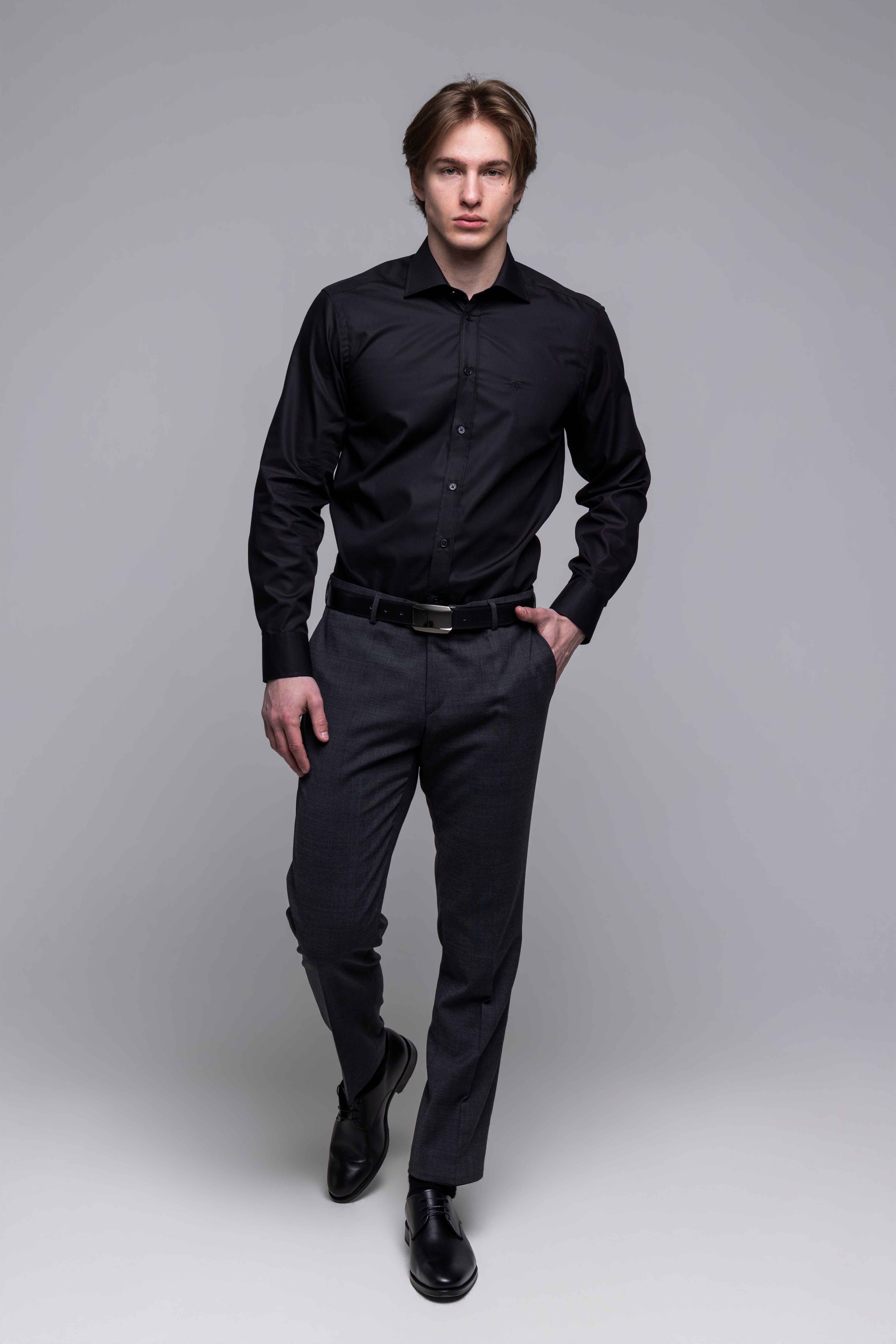 Čierna Extra Slim Fit košeľa