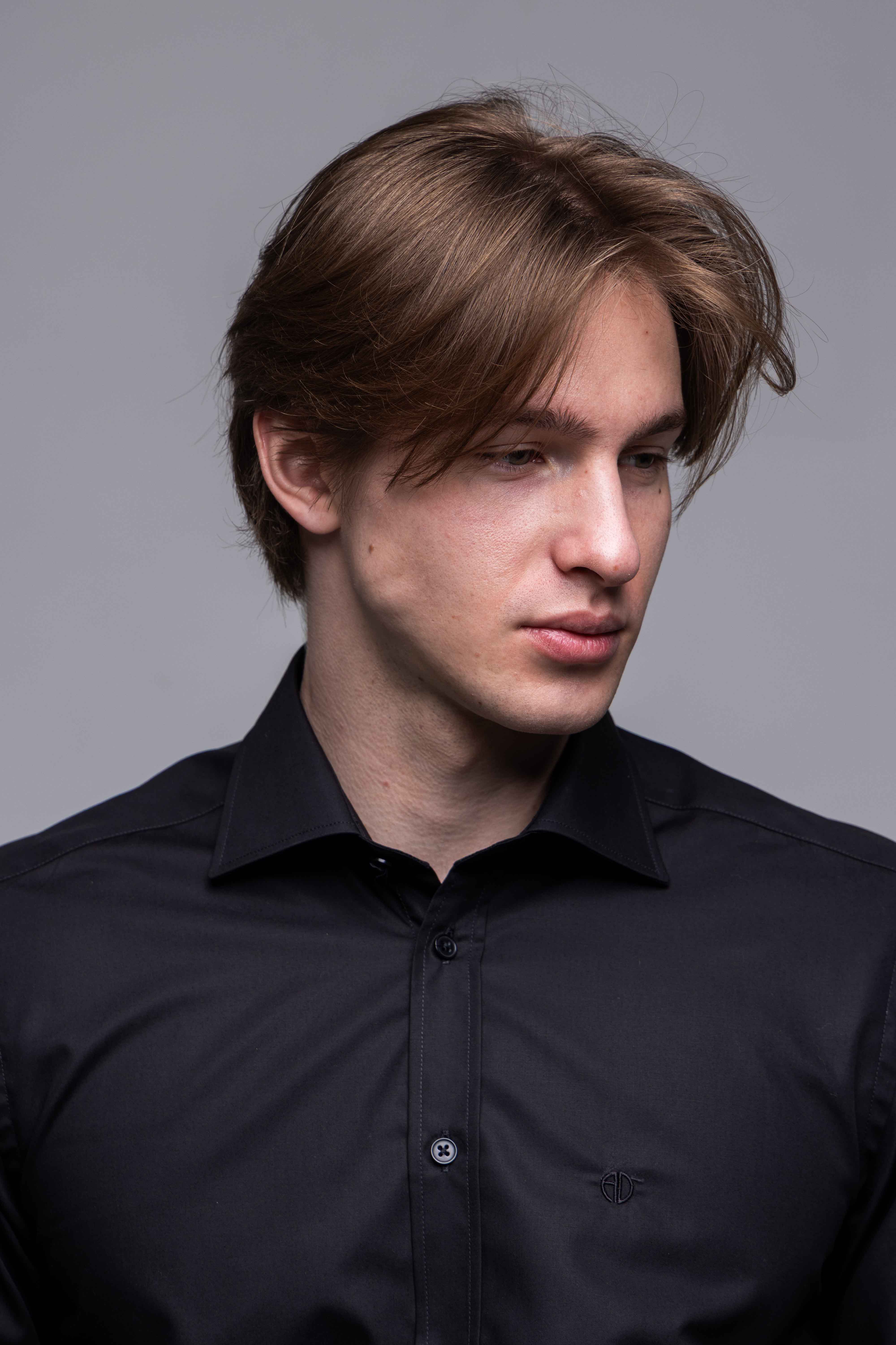 Čierna Extra Slim Fit košeľa