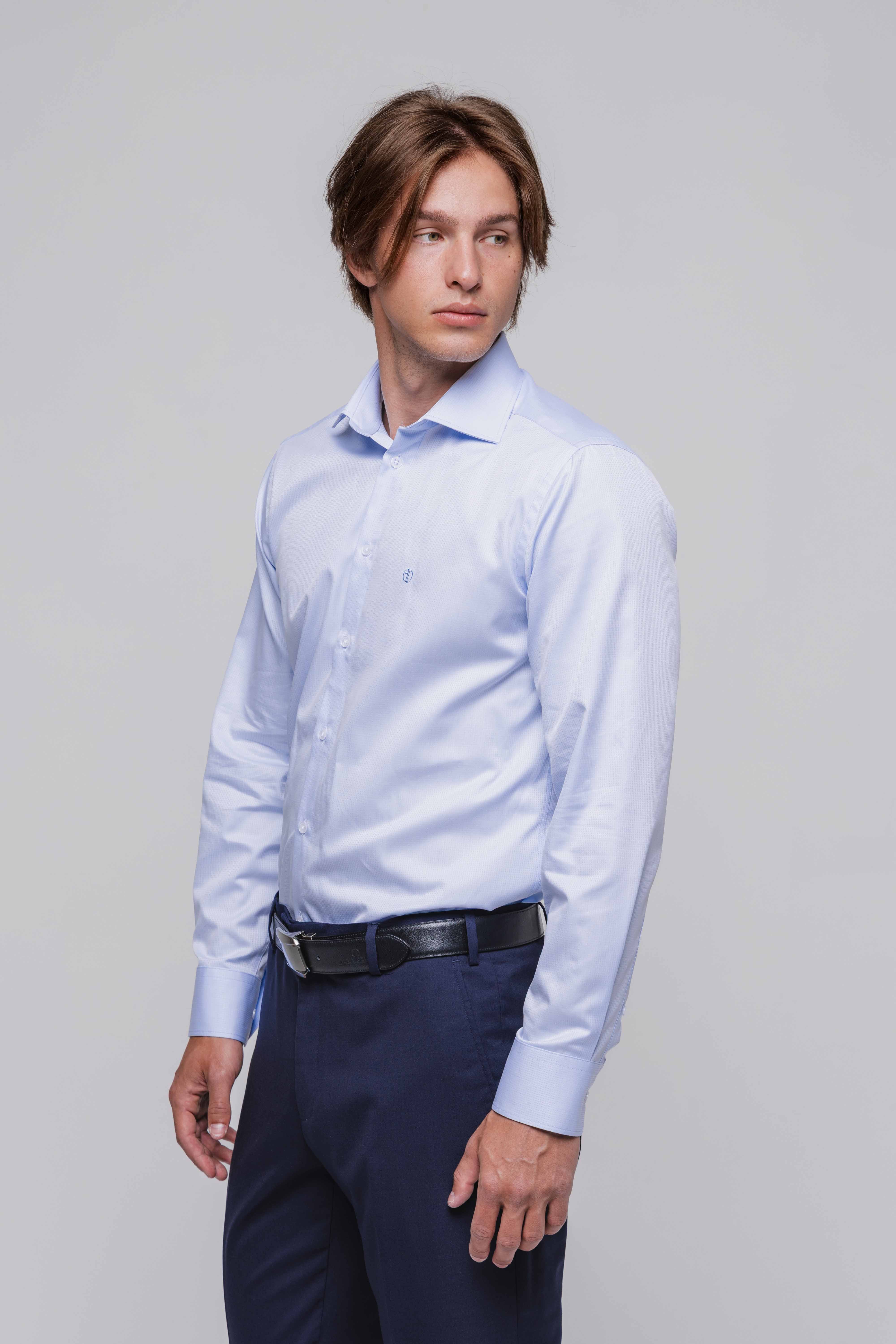 Bledomodrá Slim Fit košeľa s vlastným vzorom
