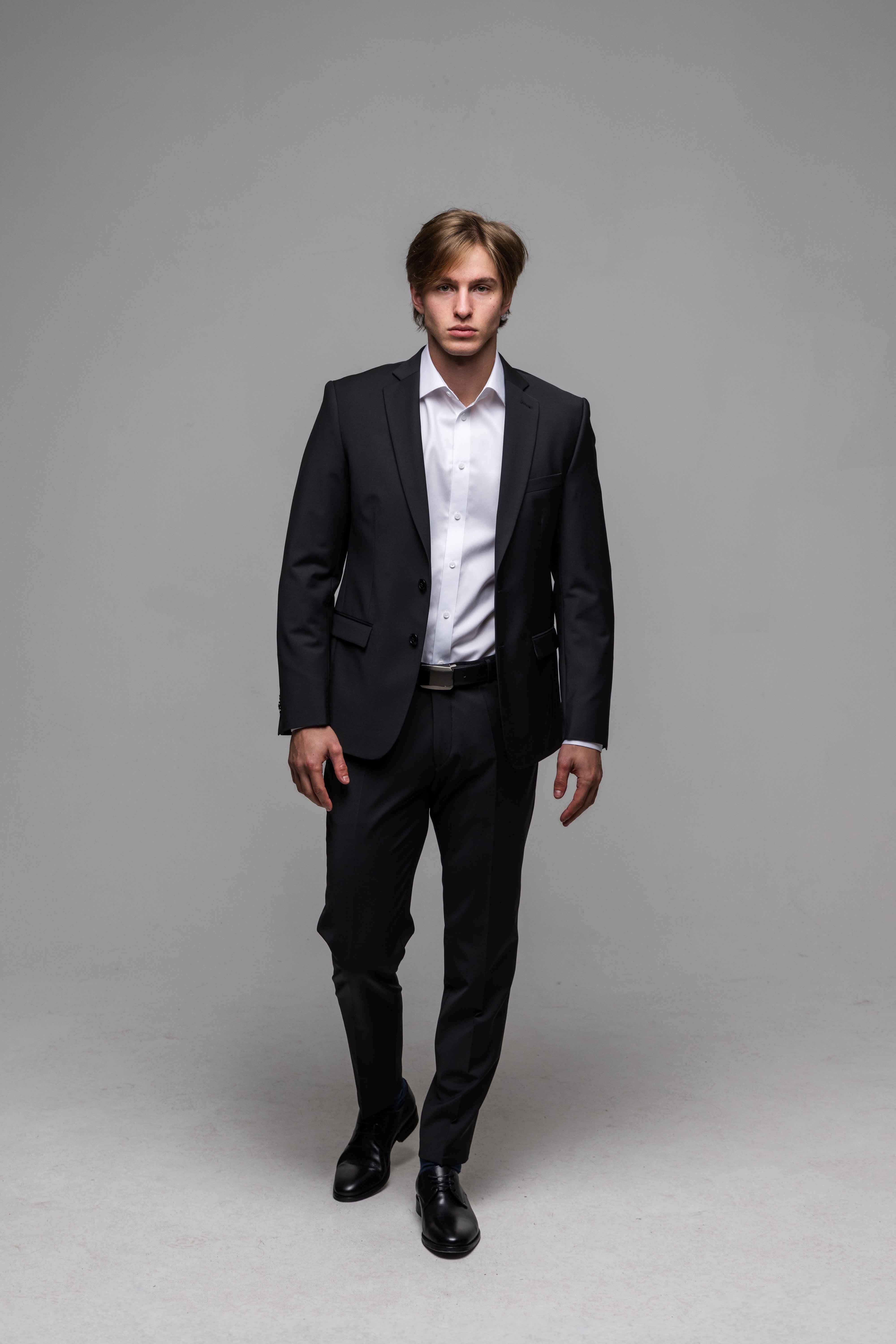 Čierne Basic oblekové sako