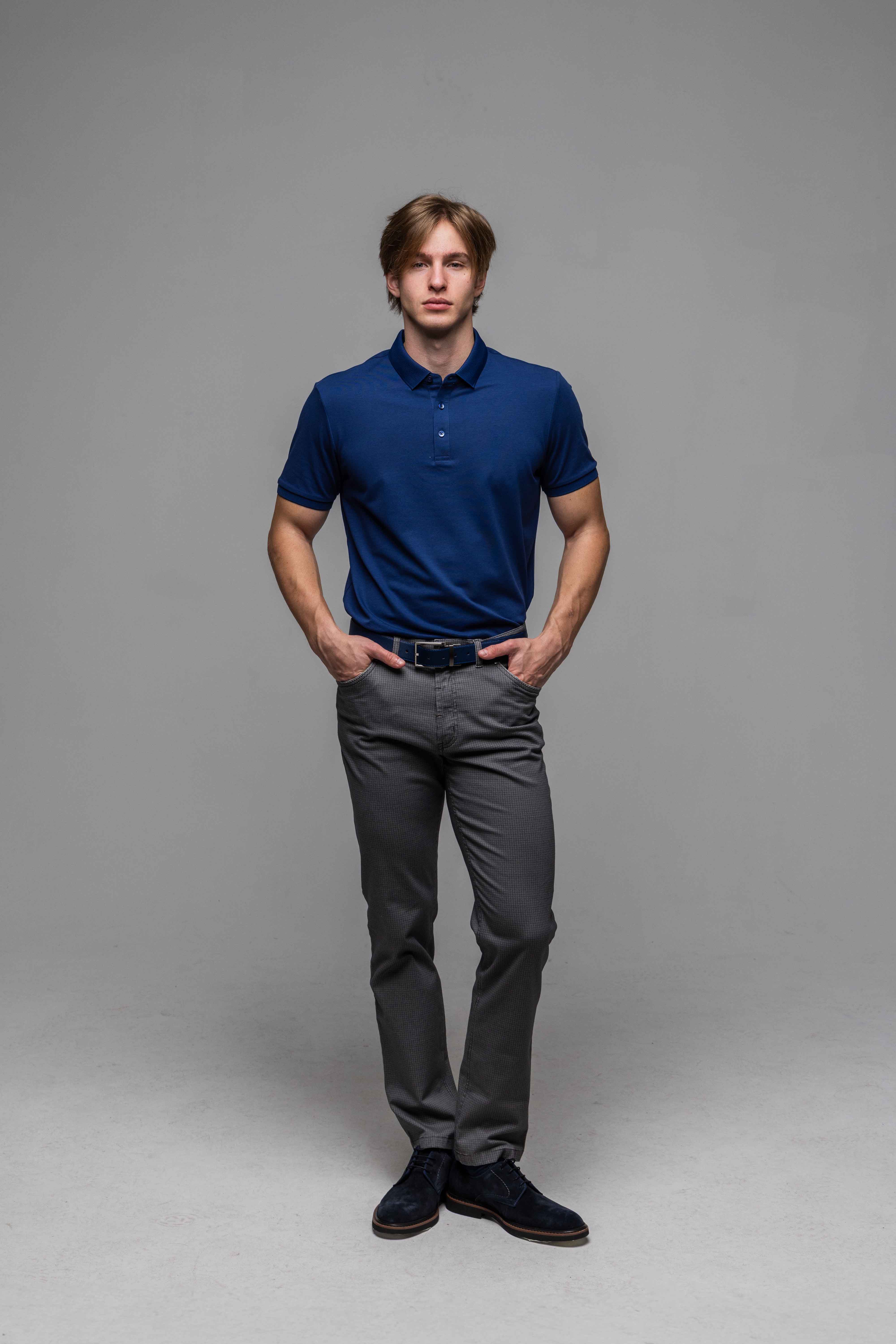 Šedohnedé voľnočasové nohavice s pepito vzorom