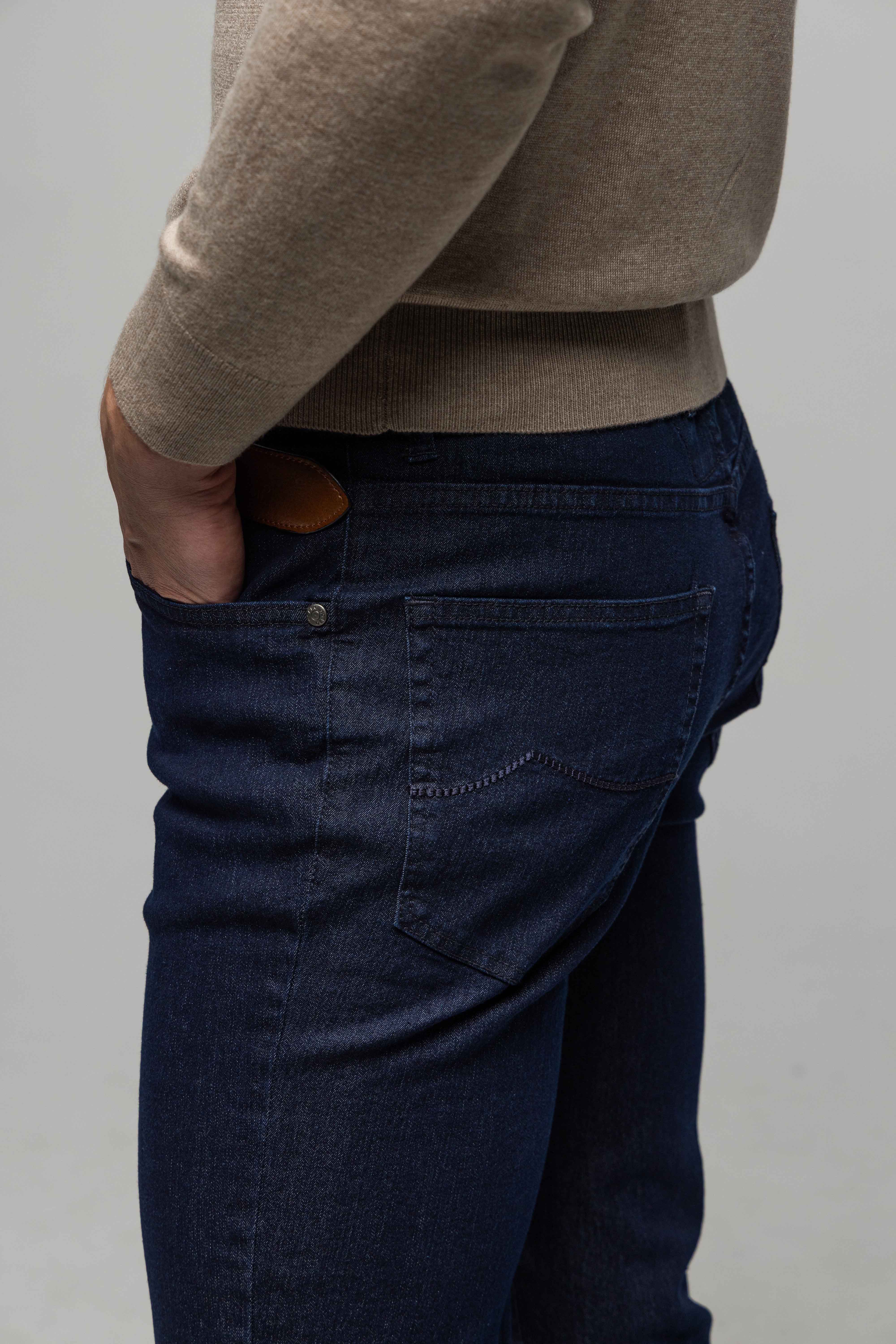 Klasické modré džínsy