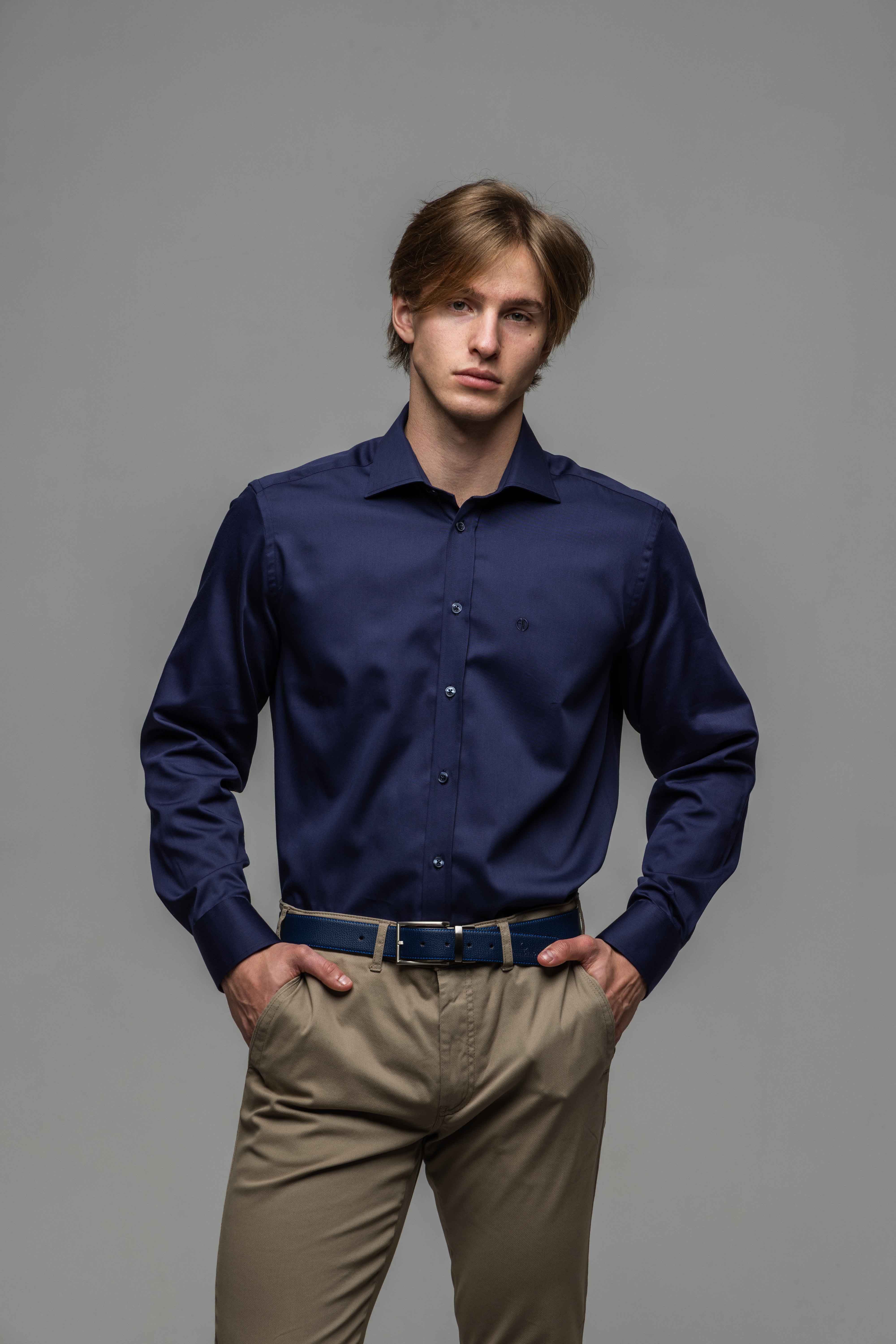 Tmavomodrá Extra Slim Fit košeľa