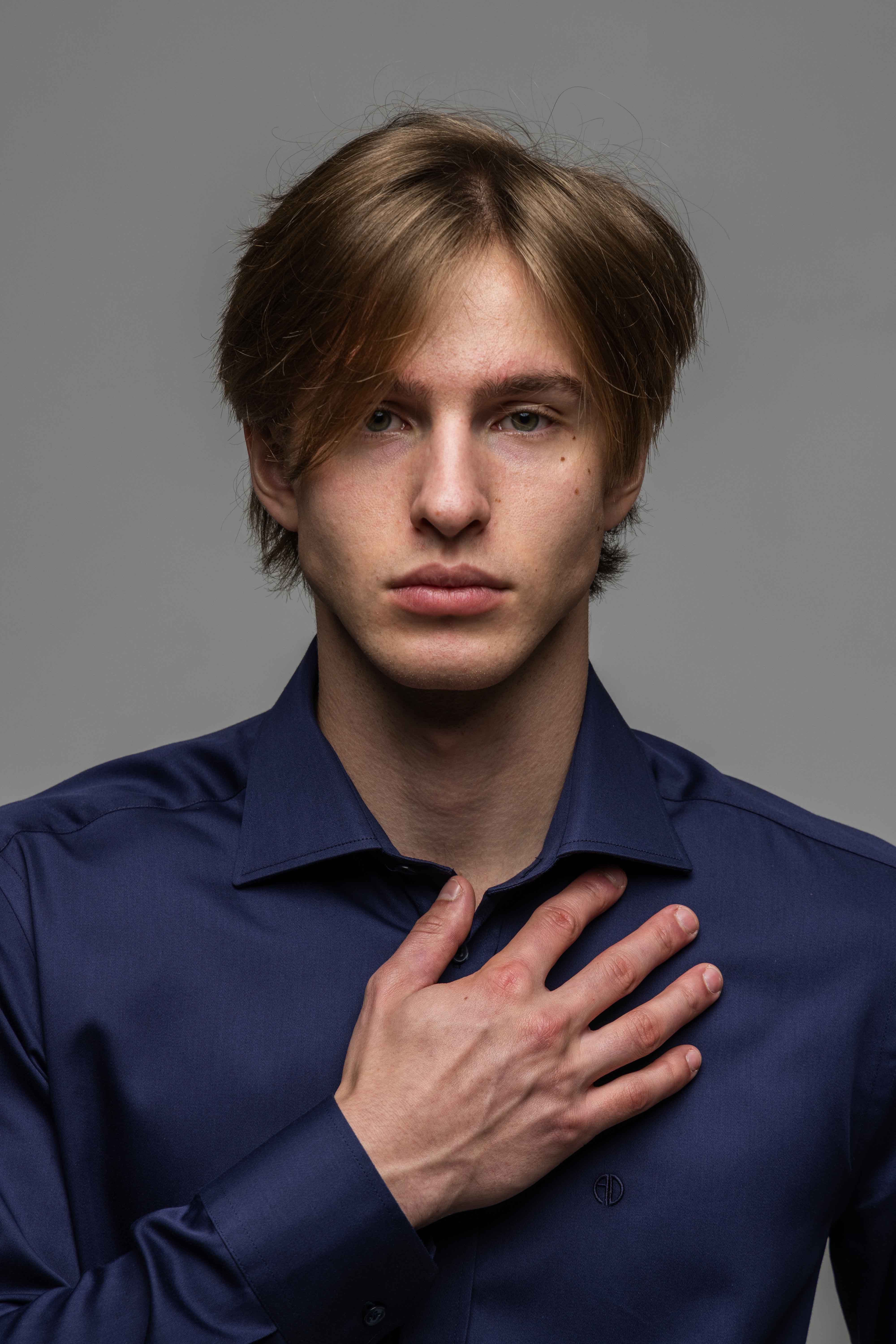 Tmavomodrá Extra Slim Fit košeľa