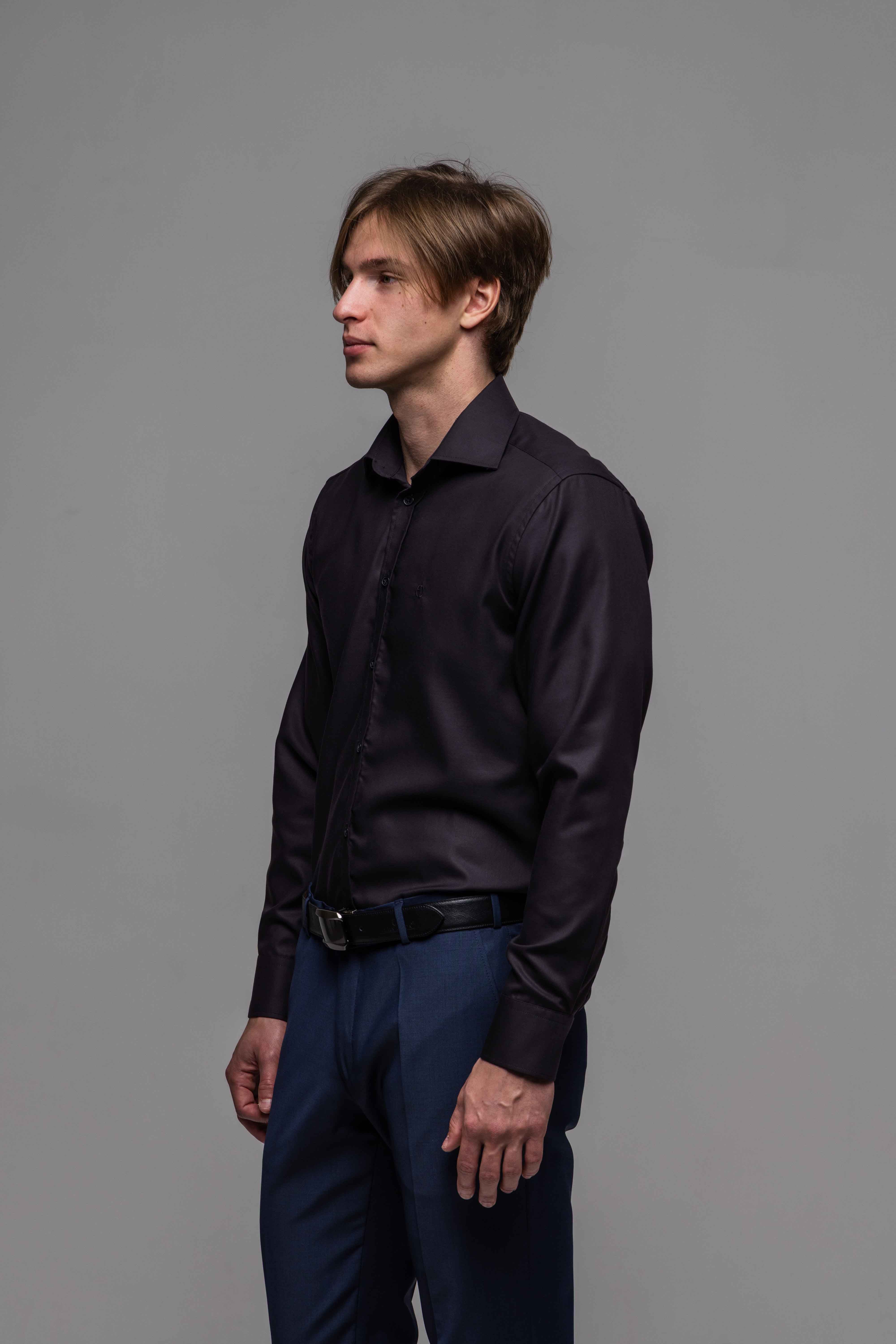 Čierna Extra Slim Fit košeľa