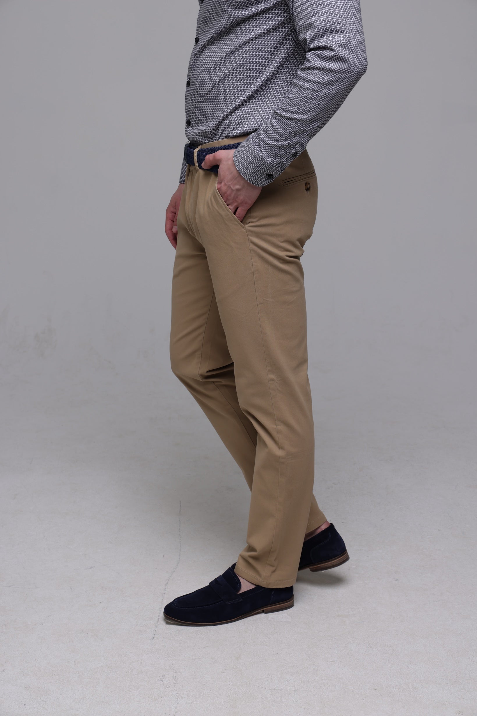 Béžové voľnočasové nohavice