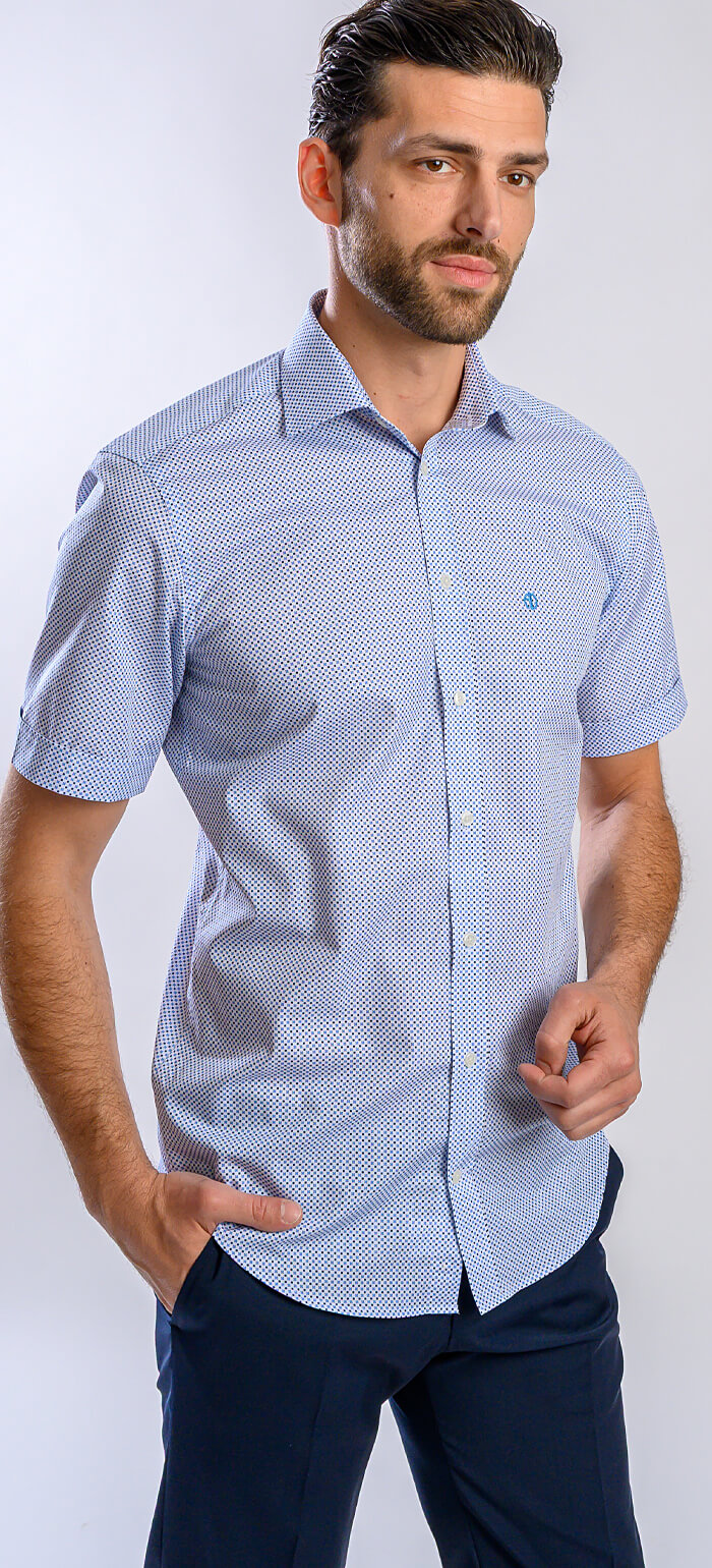 Biela Slim Fit košeľa s krátkym rukávom a modrým vzorom