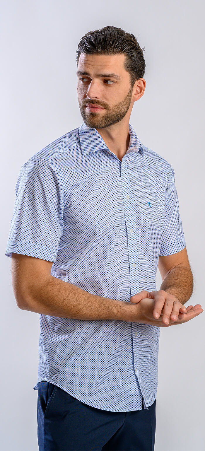 Biela Slim Fit košeľa s krátkym rukávom a modrým vzorom
