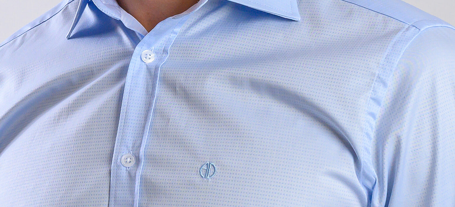 Bledomodrá Extra Slim Fit košeľa s jemným vzorom štvorčekov