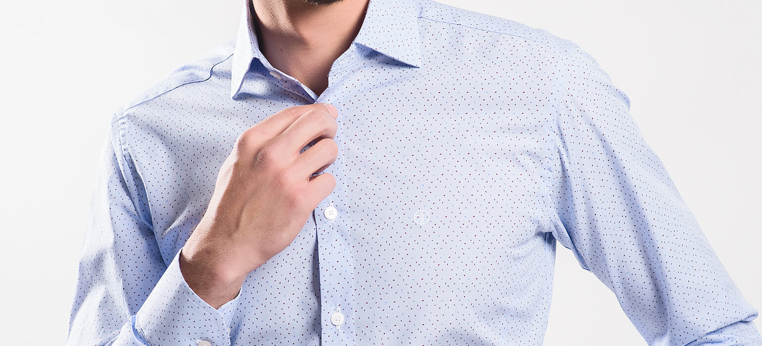Bledomodrá Extra Slim Fit košeľa