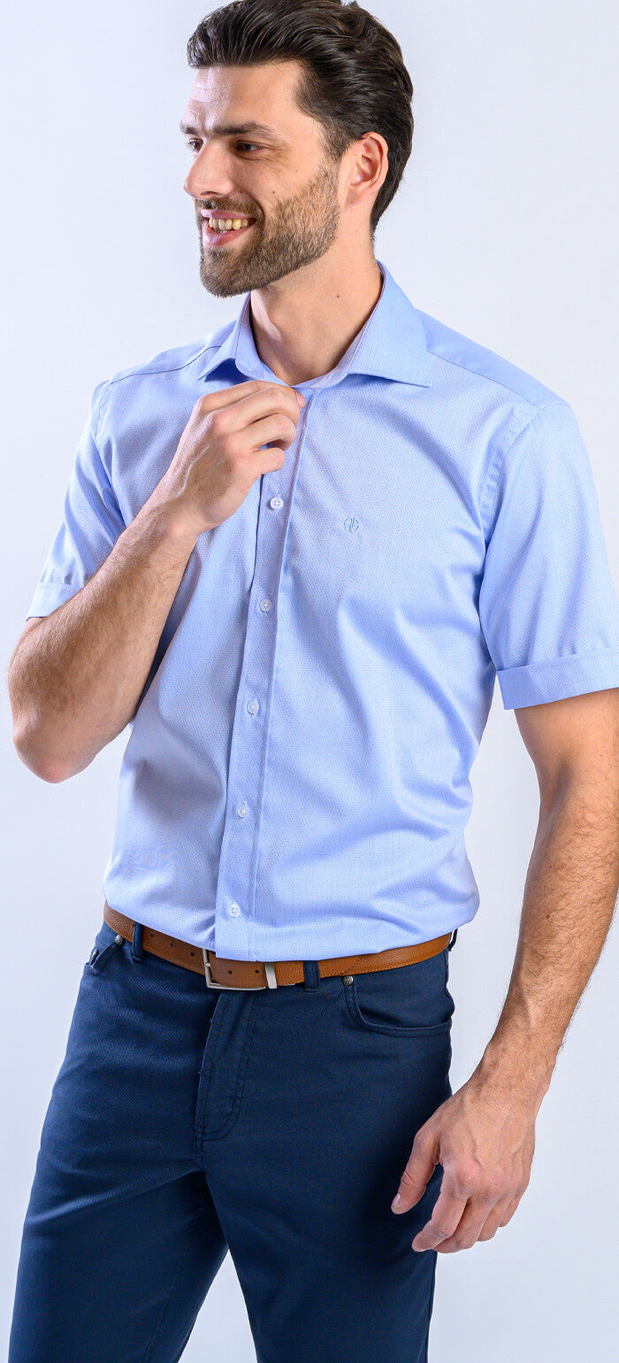 Bledomodrá Slim Fit košeľa s krátkym rukávom
