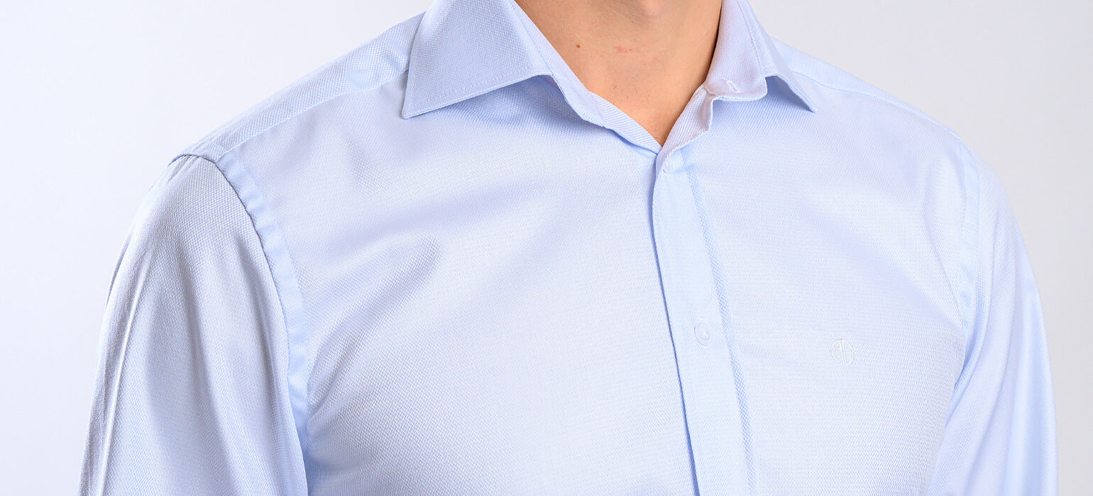 Bledomodrá Slim Fit košeľa