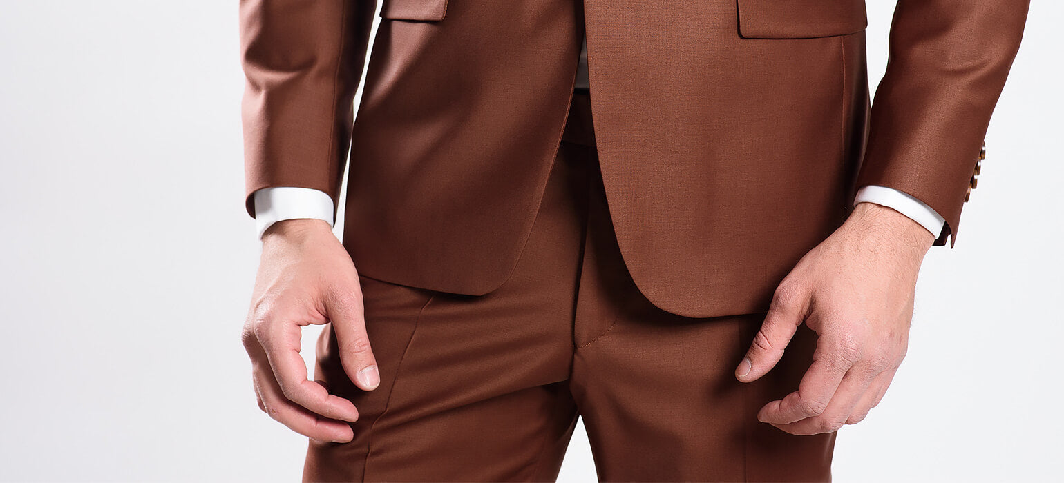 Škoricový svadobný Slim Fit oblek