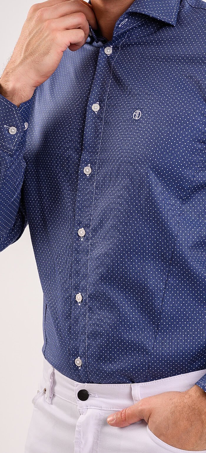 Tmavomodrá Extra Slim Fit košeľa s bielymi bodkami