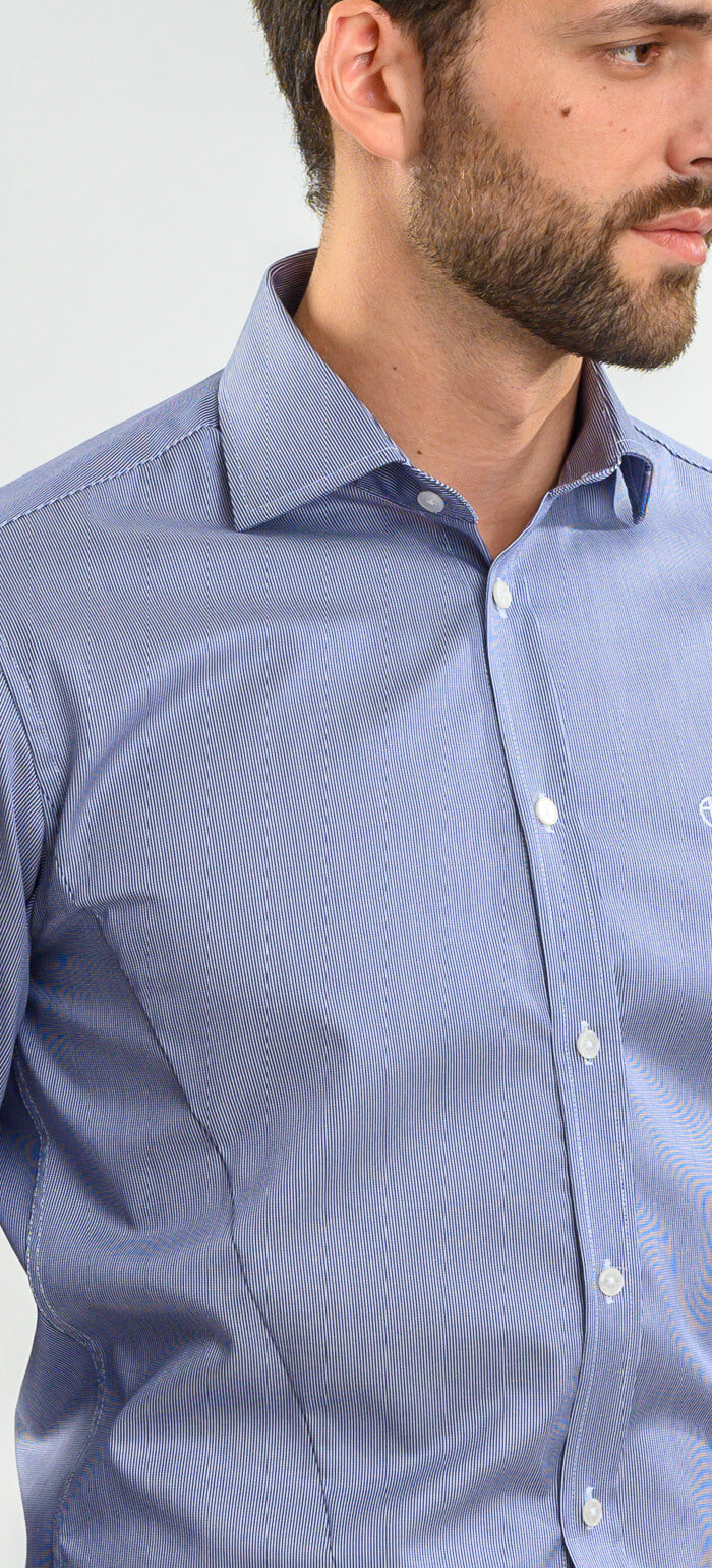 Tmavomodrá Extra Slim Fit košeľa s bielymi pruhmi