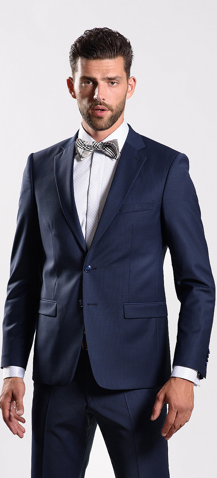 Tmavomodrý Slim Fit oblek s jemným vzorom