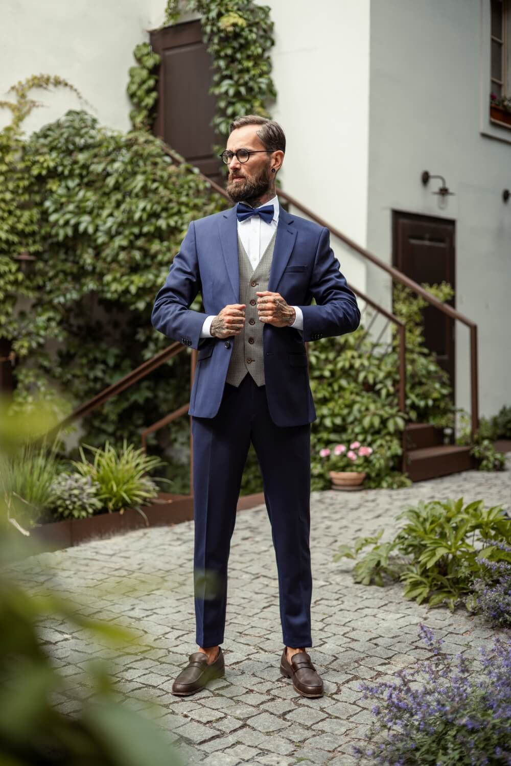 Tmavomodrý Slim Fit oblek - XL veľkosti